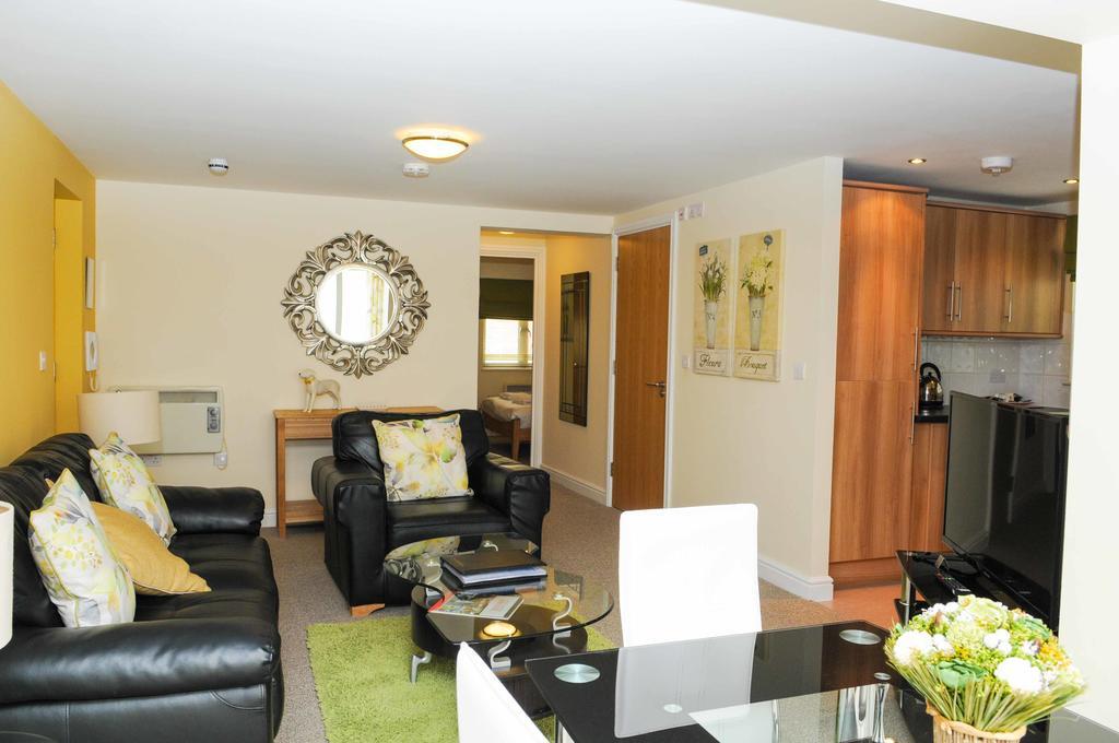 Your Stay Bristol Cotham Lawn المظهر الخارجي الصورة