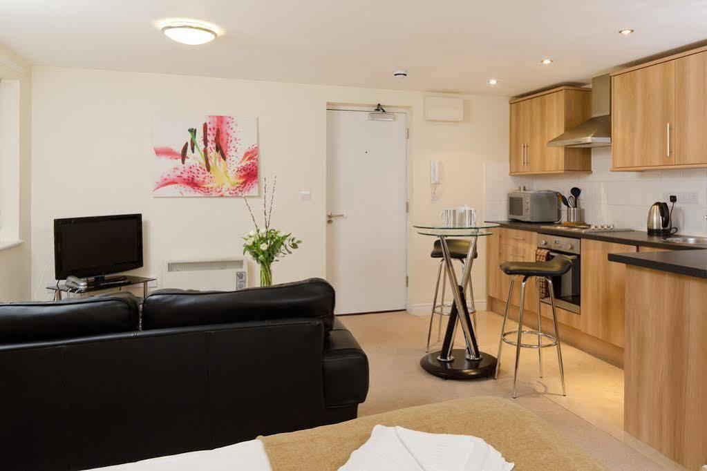 Your Stay Bristol Cotham Lawn المظهر الخارجي الصورة